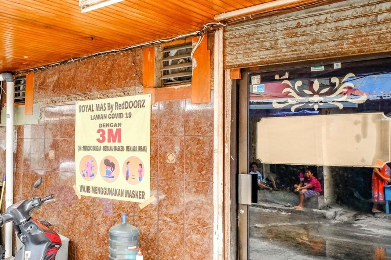 Royal Mas Hayam Wuruk Hotell Jakarta Exteriör bild